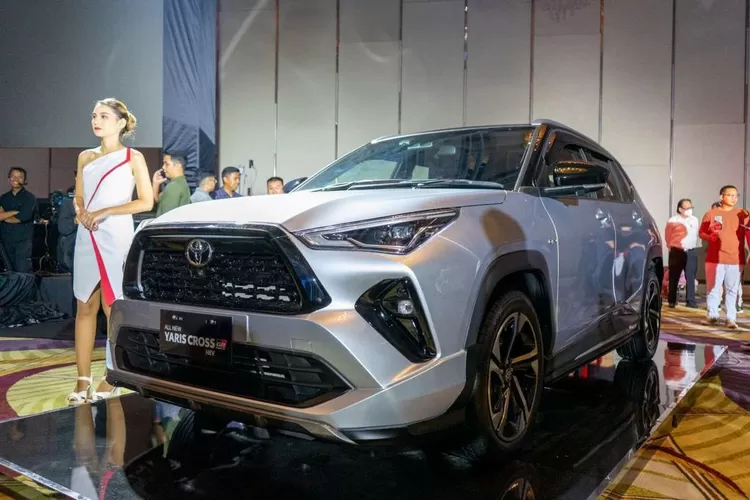 kelebihan dan kekurangan mobil hybrid